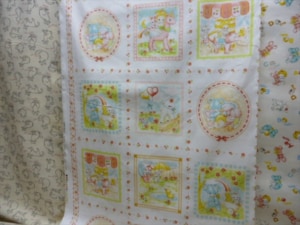 左、右50cm：605円<br>中60cm（3段）：990円